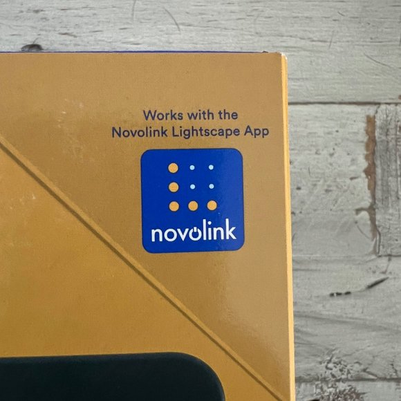 4 PACK Smart wireless Motion Sensor + Spotlight Kit NEW in box - Picture 6 of 9